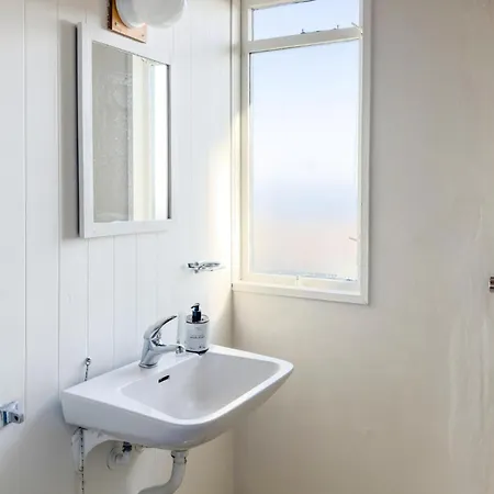Cozy In With House Sea View 度假居 *